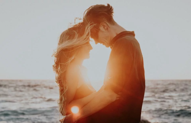 婚姻是爱情面包缺一不可!给想婚情侣的8个建议第7张